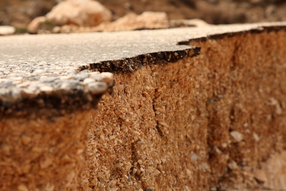 earthquake damage Santa Monica CA